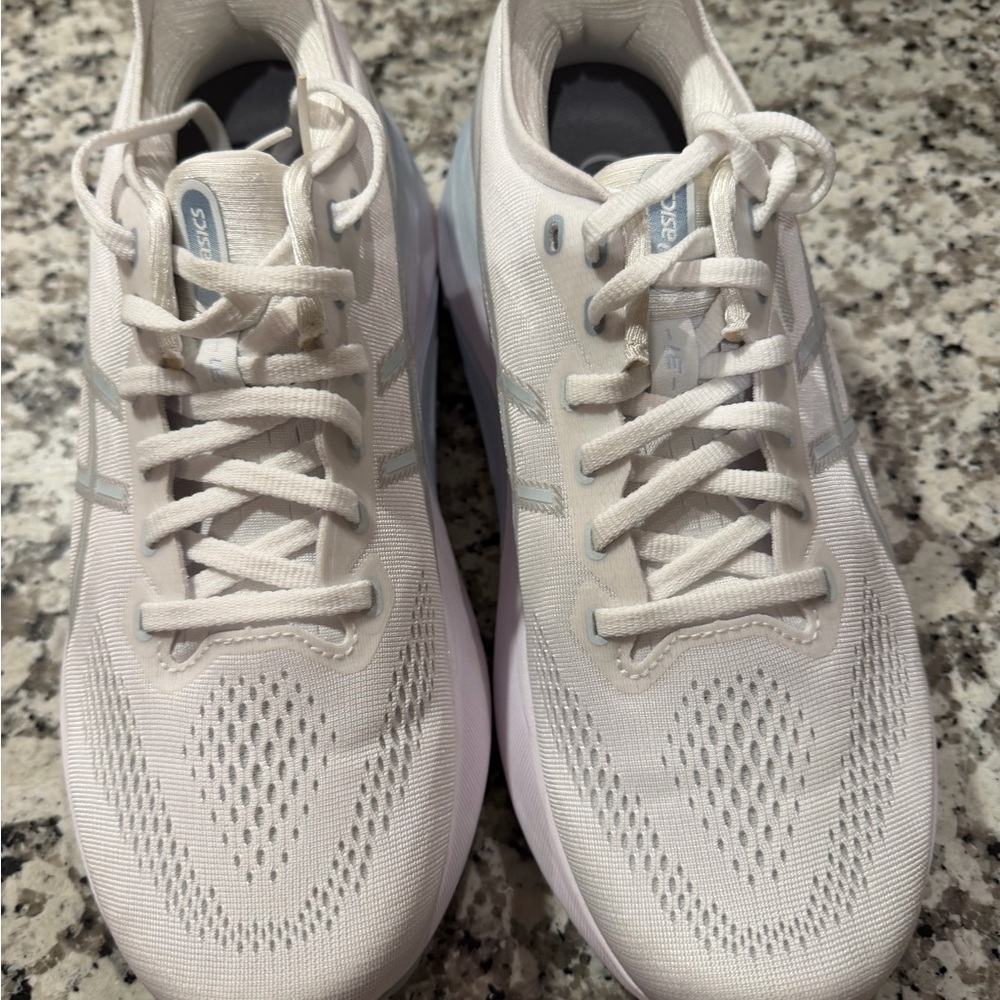 ASICS Women's Off-White Athletic Shoes